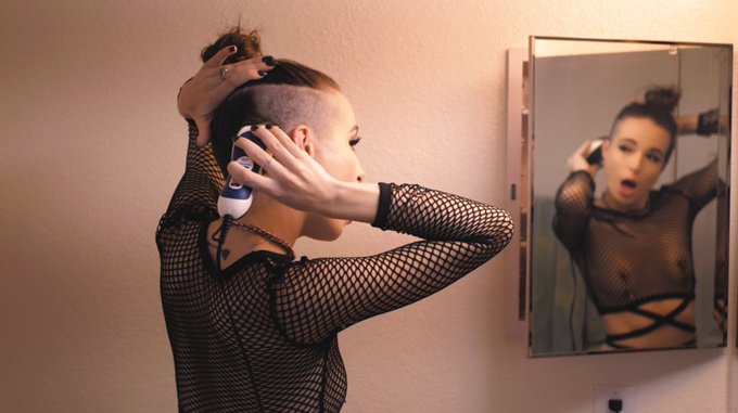 New hair shaving video available on all of my sites today!  20 minutes long with an internal vibrator<a href="/tag/realloyalfans"class="tags"><span>#realloyalfans</span></a>