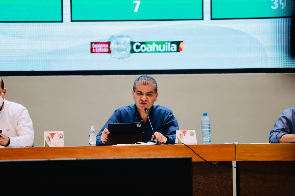 mrikelme's tweet photo. Llevamos a cabo la sesión del Subcomité de Salud de la Región Norte para presentar los últimos indicadores #COVID19 en el estado, y particularmente en los municipios fronterizos. https://t.co/vDyl6iW4OW