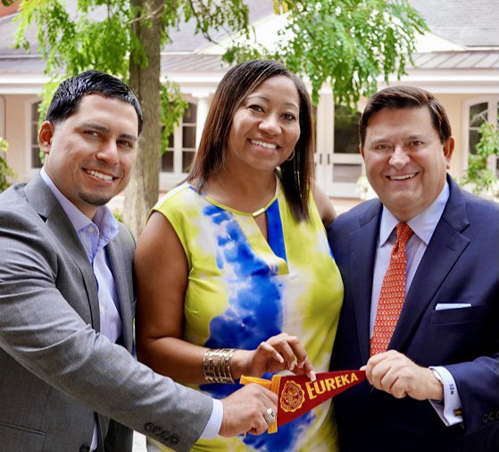 WHhistoryPres's tweet image. This week I had the privilege of hosting President Jamal Wright and Josem Diaz of President #RonaldReagan’s alma mater, @EurekaCollege to explore exciting ideas for further collaboration with @WhiteHouseHstry!