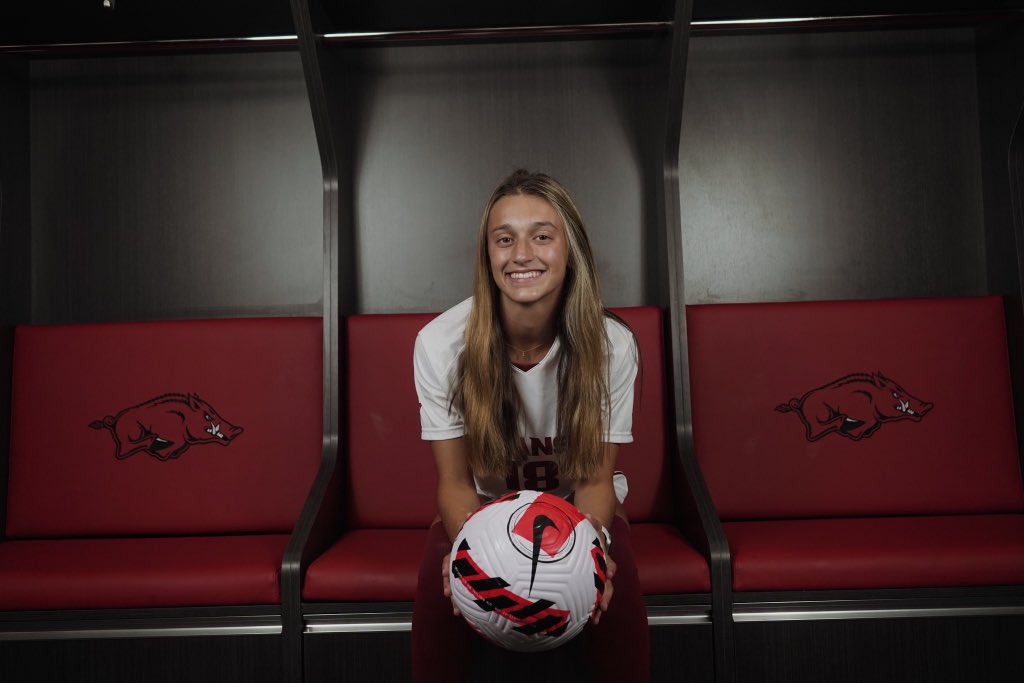 Avery Wren tweet media