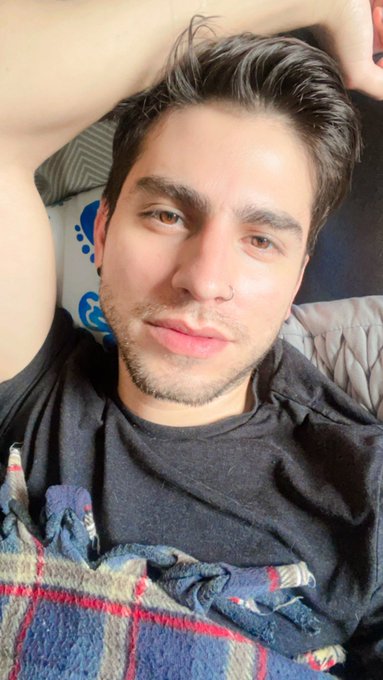 Enfedmo! ? ya me hice prueba COVID y negativo tranquilos ?? https://t.co/wpr2yXFzRX