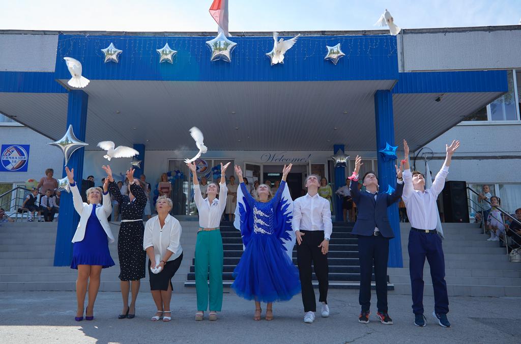 Три, два, один...
Полетели!!!🚀
В добрый путь, наш любимый ПЕРВОКЛАССНИК!