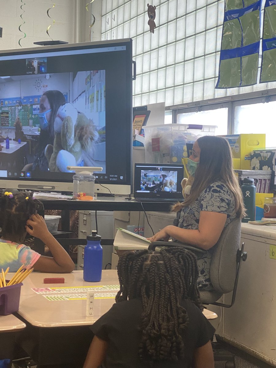 Danforthprin's tweet photo. Danforth Elementary 1st graders are rocking the 2nd week of school!
@RGSDNews @Danforthprin #WhateverItTakes @AshlinGrover https://t.co/8pm2BIavSN