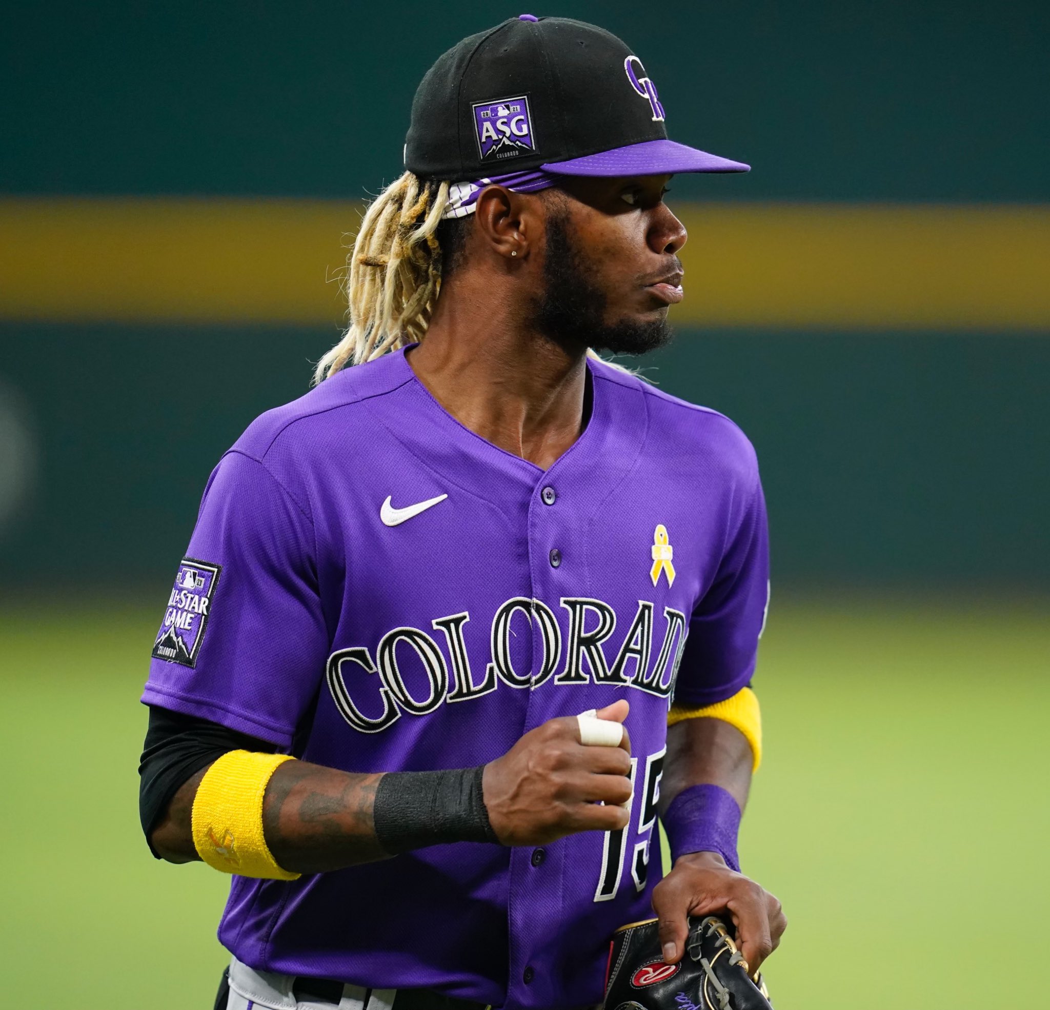 Colorado Rockies on X: September 1st is MLB's Childhood Cancer Awareness  Day💛🎗 Today, we have changed our avi colors and players are wearing gold  ribbon jersey decals & wristbands in support of