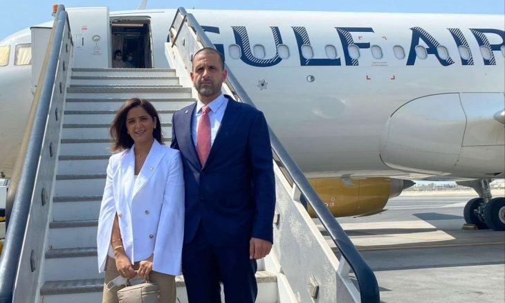 alsijil1's tweet photo. القدس العربي: سفير البحرين في إسرائيل فخور بالحدث “التاريخي” الذي شاركته فيه زوجته - https://t.co/WWwjEsqFFU https://t.co/f8RseP7YJM