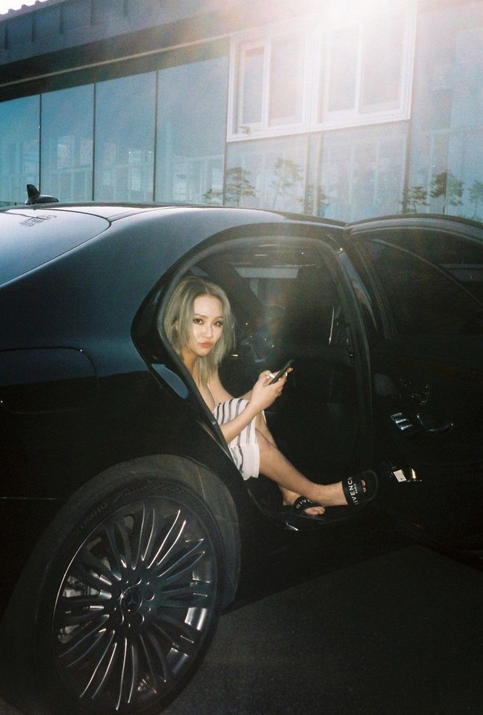 siblings_kim's tweet image. Goofing around before I head to the airport #GWModels