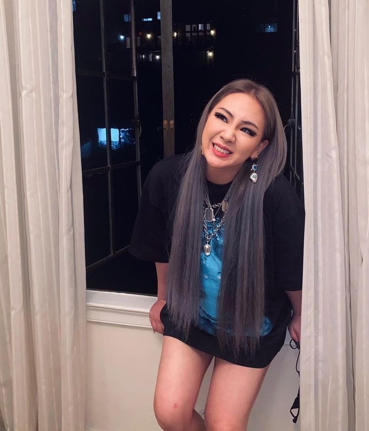 siblings_kim's tweet image. Goofing around before I head to the airport #GWModels