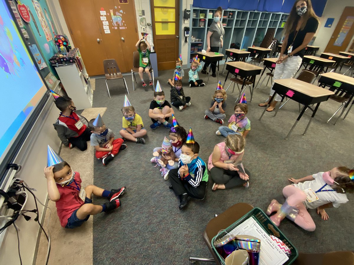 CumruCounselor's tweet photo. Did you know PreK is like a birthday party? 🥳We might not know everyone but we’re making new friends and having lots of fun learning at Cumru! @CumruKids #prek #guidanceclass @GovMifflinSD https://t.co/POG9sQTxFI