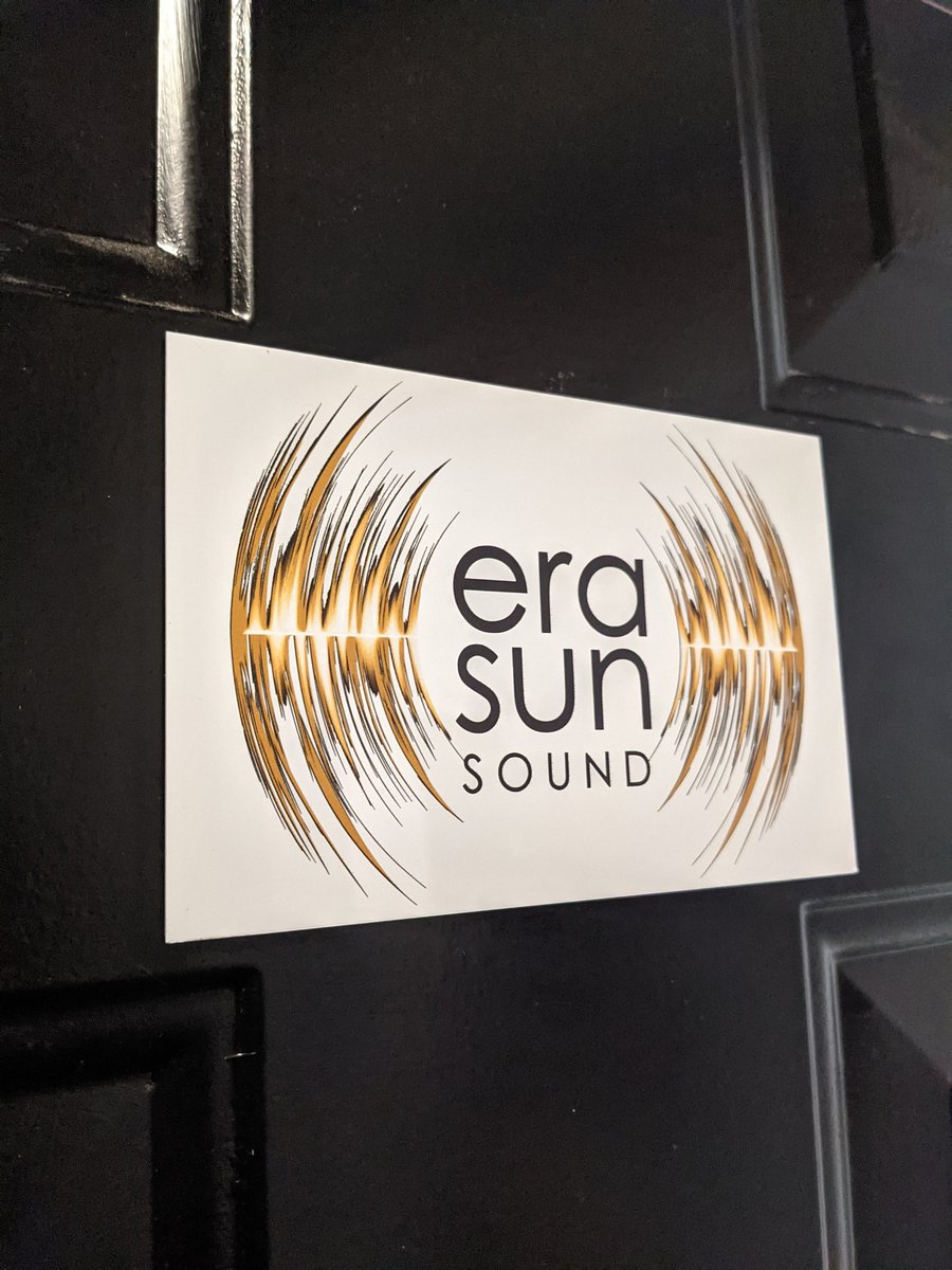 Happy new nameplate day to us ! 🤘 What do ya think?