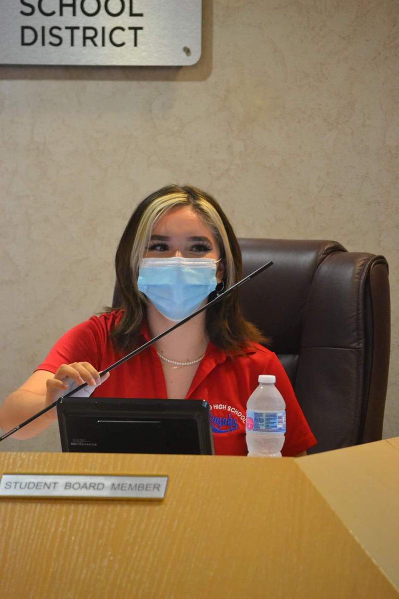 Lucia Marinez tweet media