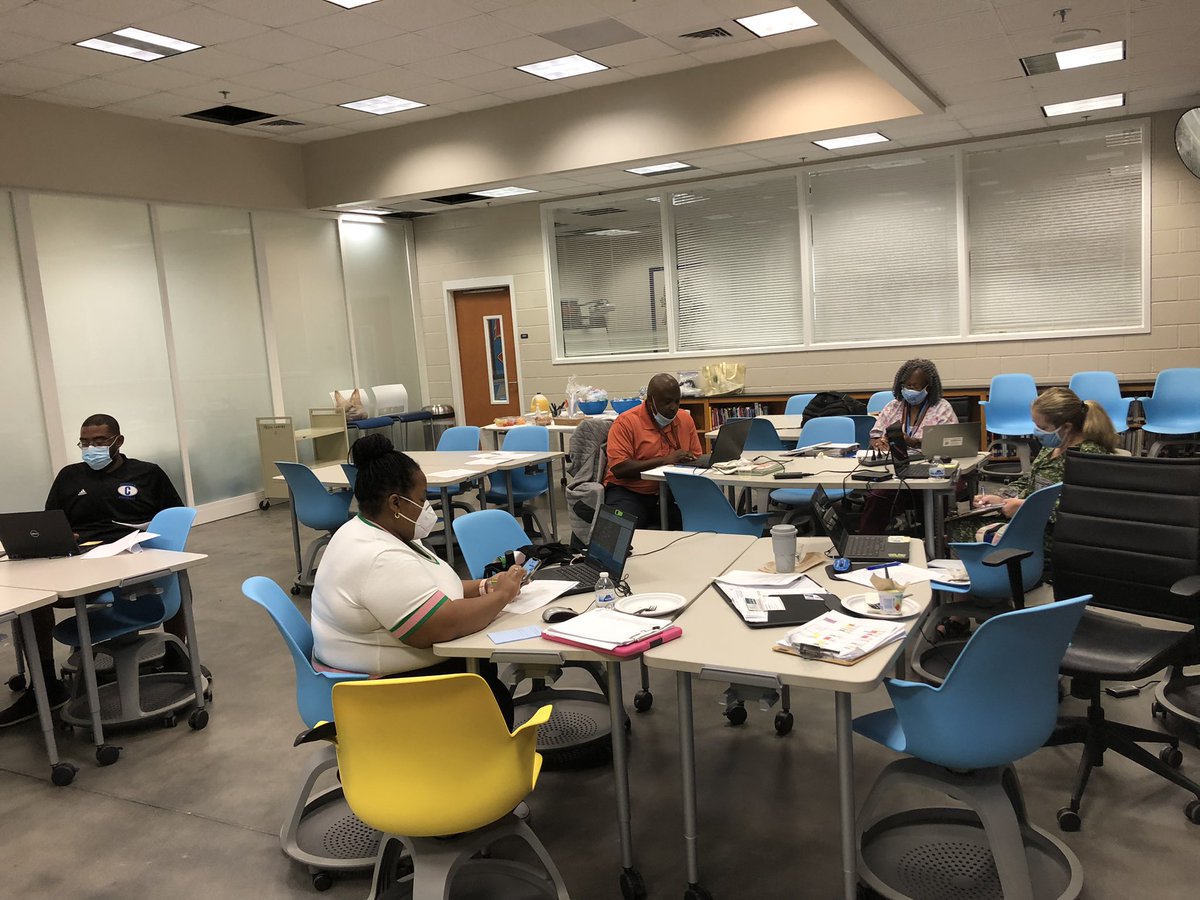 DrTobo1's tweet photo. Working GACESNP meeting at Centennial HS. Congratulations Mr. Nixon on your 1st meeting as President. @FCSCTE @gacesnp @FCS_CTI https://t.co/XyAQ0tBGuU