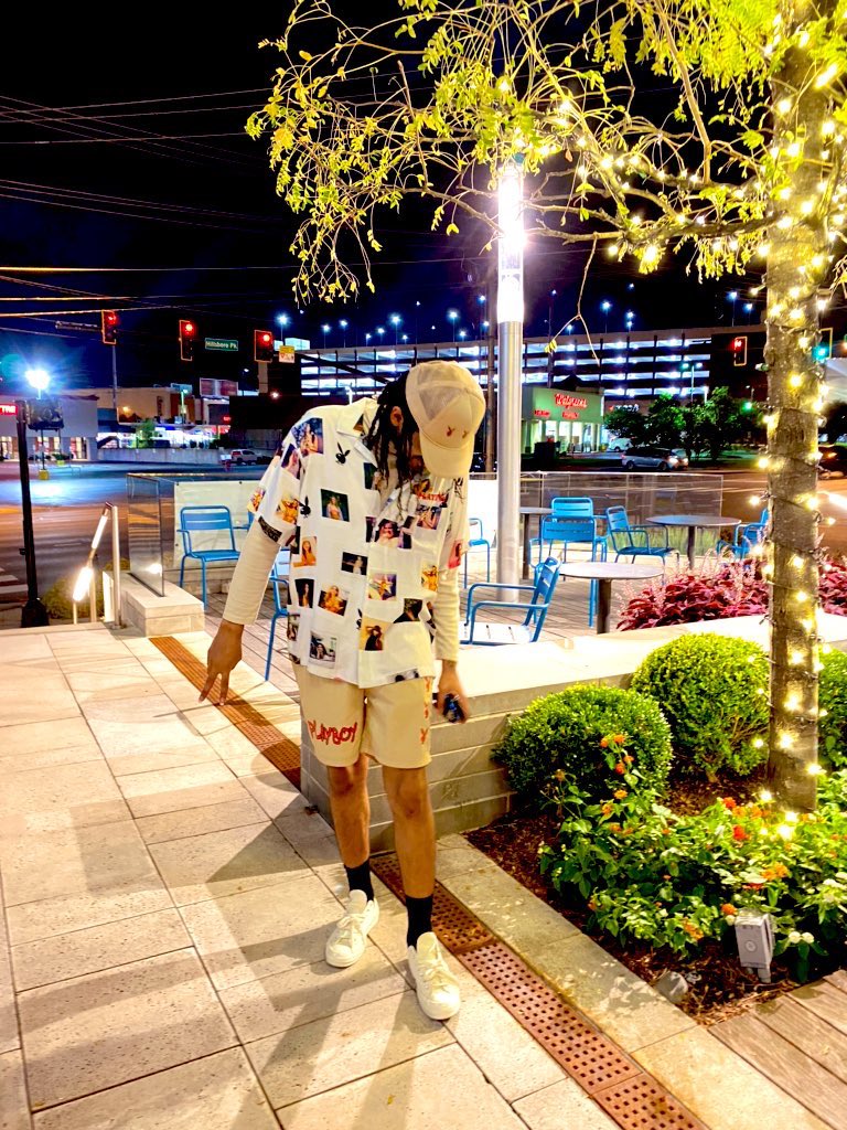 Meechheffner's tweet photo. “I think Playboy should endorse me by the way I rock this drip” https://t.co/ZhiICjfm5v
