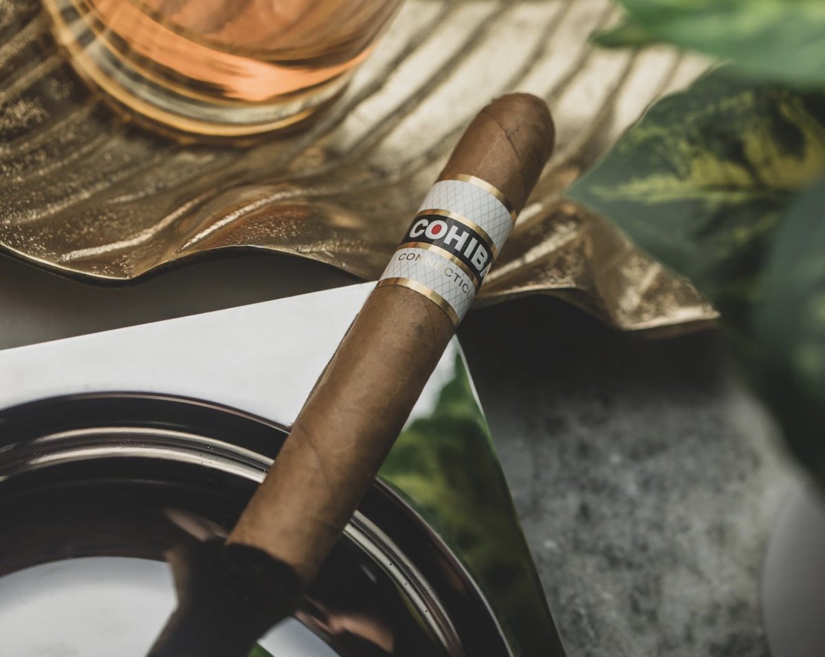 cohiba's tweet photo. Smooth as Connecticut shade. #Cohiba Connecticut https://t.co/m8yrpFhrFK
