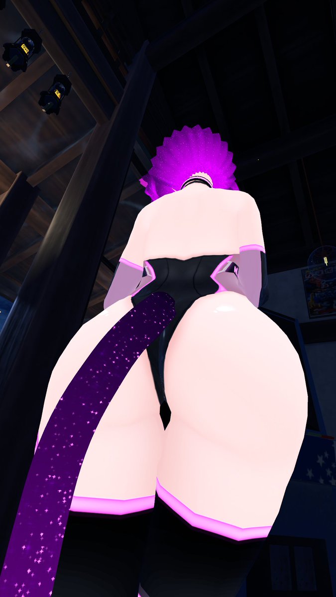 VtuberBooty's tweet photo. O.O I'm almost speechless...words can describe how magnificent this in. I am in Awe of @Celliron and her mountain of booty. The size and shape of it on full display is just... beautiful. My rating is a 10/10 https://t.co/GpqWHPZZll