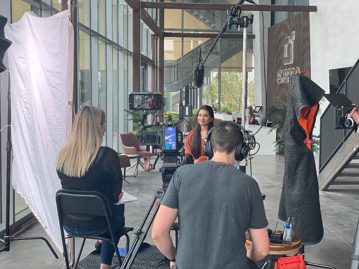 SYSPROAmericas's tweet photo. π¬ Lights, camera, action! #TeamSYSPRO is working on an exciting video project and we can't wait to share it with you! Stay tuned...
#WeAreSYSPRO #SayYesToNext #WeAreHiring #KyroDigital https://t.co/d3ZttyUvem
