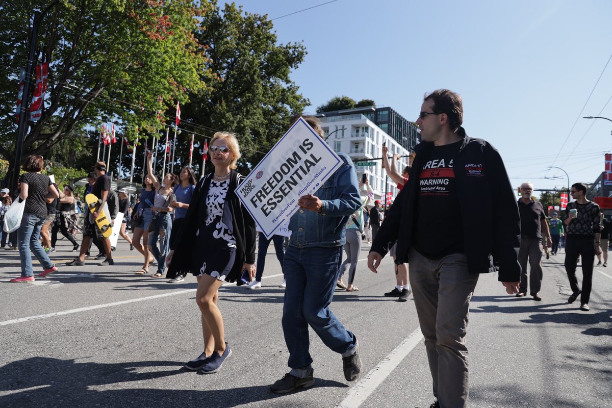 cbcnewsbc's tweet photo. Thousands of people opposed to COVID-19 vaccinations clogged the streets in Vancouver and outside hospitals across the province on Wednesday afternoon.

Read more: https://t.co/tPZQGHtxDF 

📷: CBC's @gpsmendoza https://t.co/bxWOkcz1k5