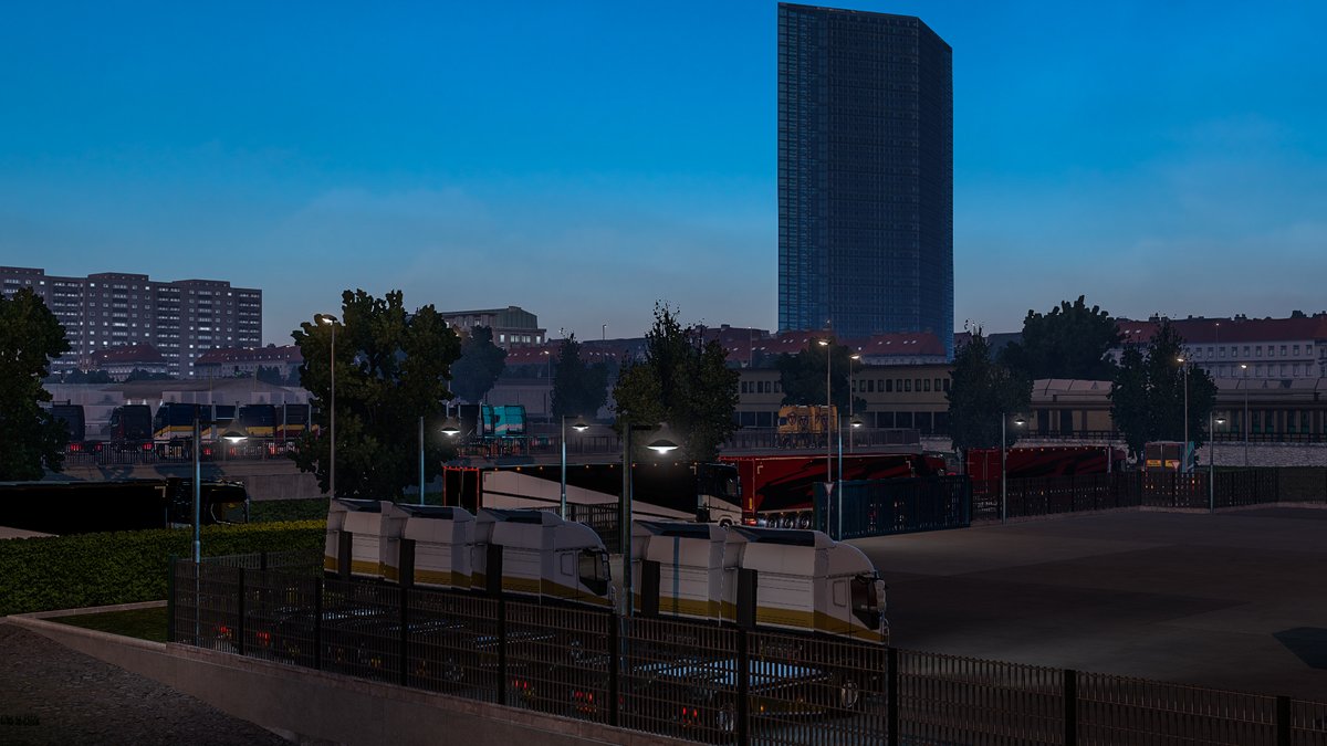 GlobalCargo_VTC's tweet photo. Congratulations @colombiavtc for your first anniversary💛 
We're absolutely delighted to see another VTC celebrating its first year in this magnificent community🚛!
Wish you all the best for the future and we look forward to the next one!

#BestCommunityEver #ETS2 #TruckersMP https://t.co/w0BKJgtoyc