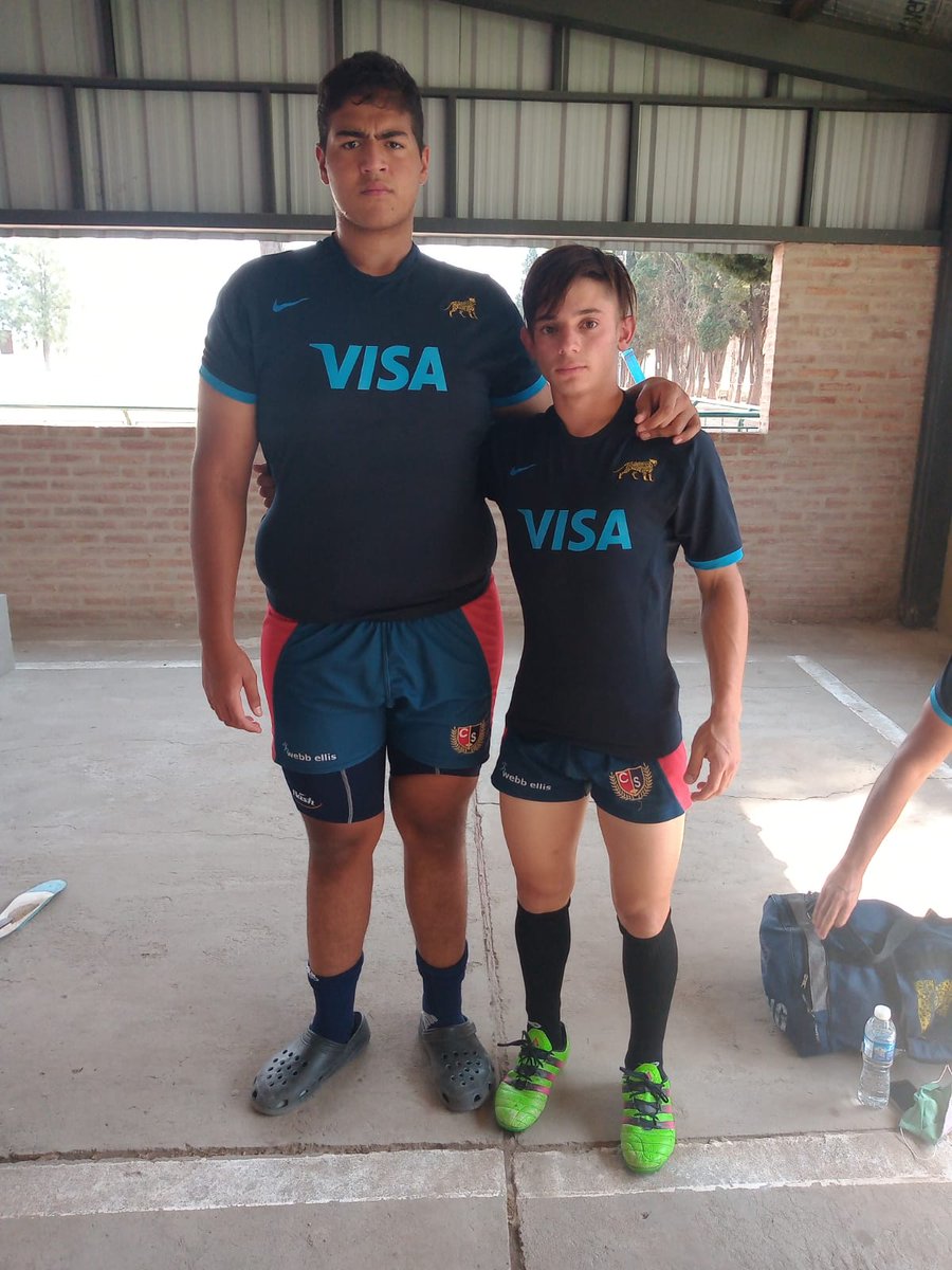 socialrugby_'s tweet photo. Queremos felicitar y hacerles sentir nuestro orgullo a Mateo Andrada y Ramiro Rojas. Dos rojos de pura cepa que participaron del Trial Nacional dónde se ponen a prueba a los futuros jugadores que formarán parte de los diferentes selecciónados juveniles nacionales ❤️💙❤️
#RDMV https://t.co/hG48UzKkoy
