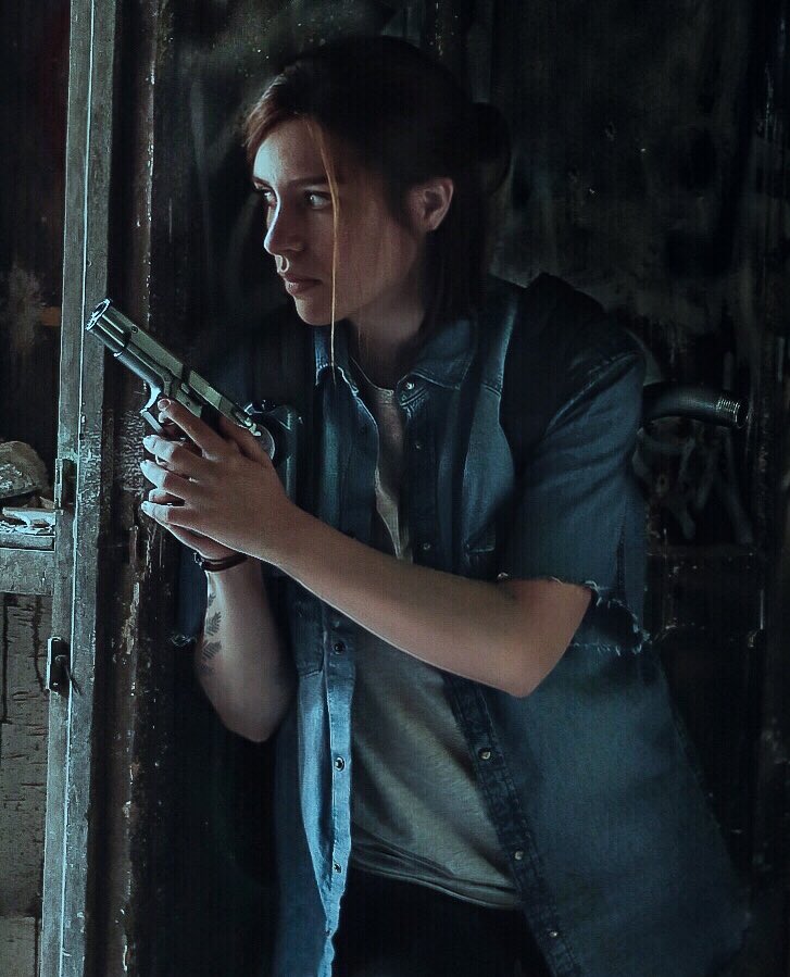 And another Ellie cosplay 🙃 (more on my IG @sandramillrr) : r/thelastofus