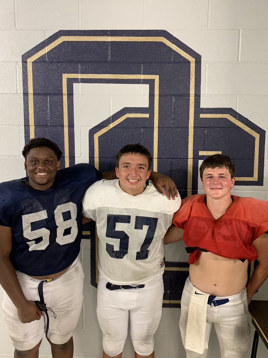 Week 1 Scout team players of the week! These guys get after it every day🔥
Greg Montgomery, Matt Jennings, and Colten Chance.