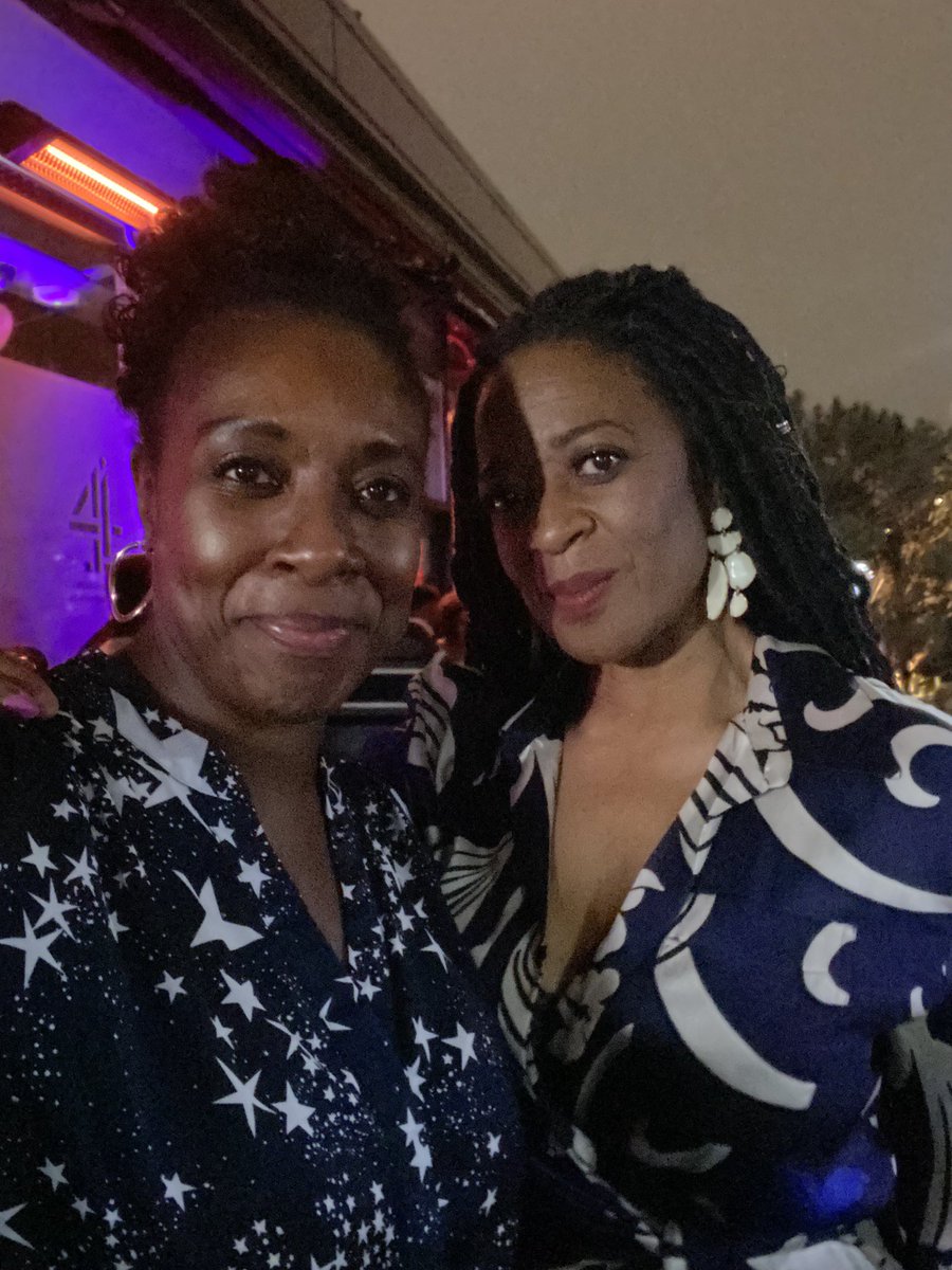 So lovely to spend time with &amp; clap eyes on some ultra- groovy friends 2nite! Though my knees will never forgive me for not sitting down enuff 😝<a href="/Channel4/">Channel 4</a> <a href="/C4Press/">Channel 4 Press</a> #BlackToFront <a href="/TheSabrinaGrant/">Sabrina Grant</a> <a href="/AyshahTull/">Ayshah Tull</a> <a href="/scardoug/">Scarlette Douglas</a> @DanielleDASH <a href="/BeeBabs/">Bolu Babalola</a> #DawnHopeHollyoaks #Freddy <a href="/KnightAyton/">Knight Ayton Management</a>