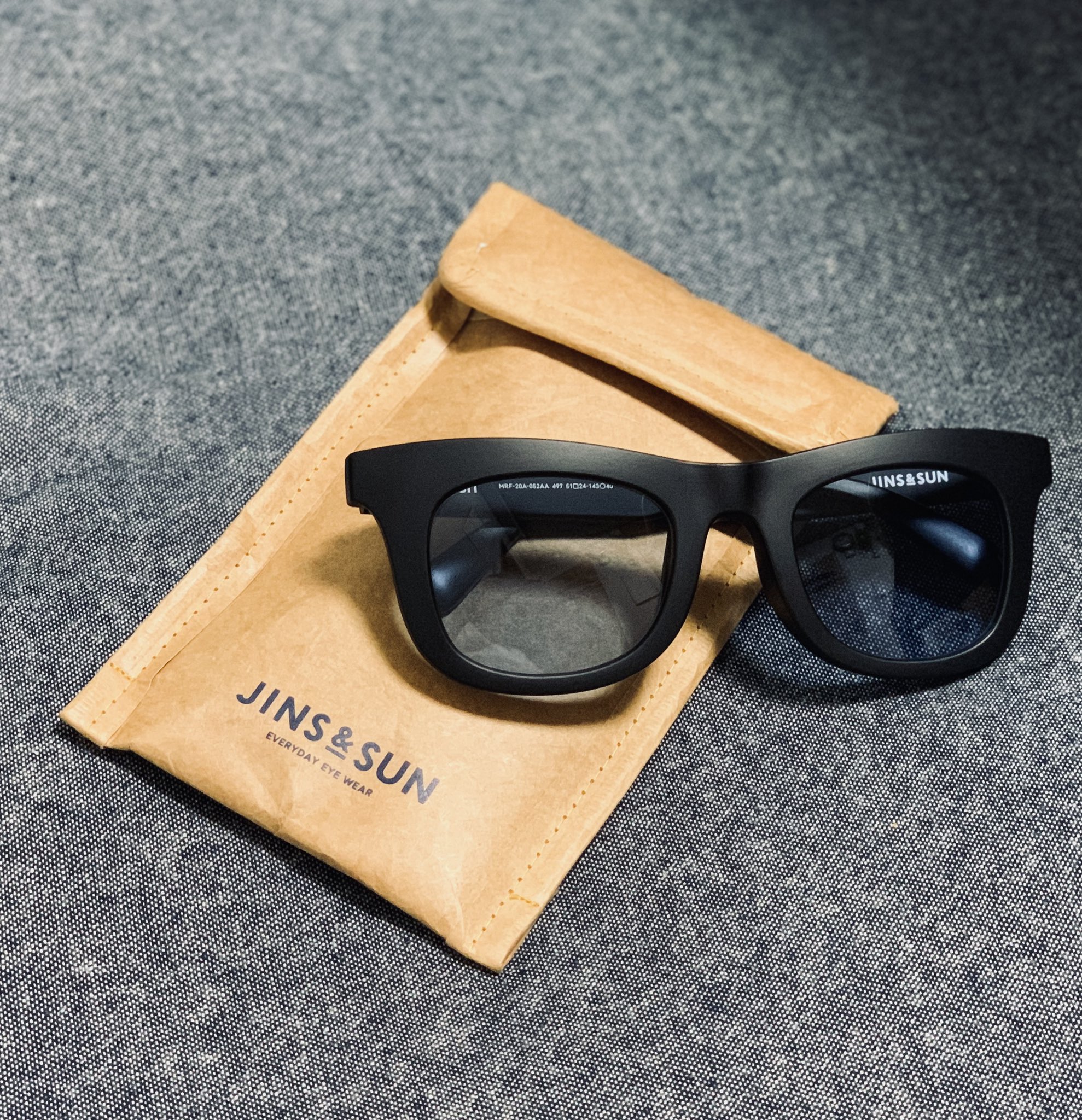 JINS メガネ【ケース付き】 （Amazon.co.jp: JINS メガネケース