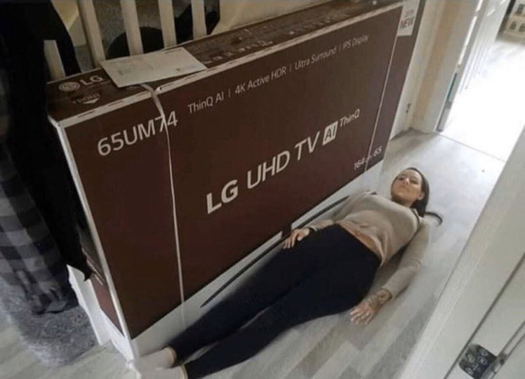 LilMoonLambo's tweet photo. took some NFT profits and got myself a new tv and dishwasher https://t.co/1yEJLXJkhO