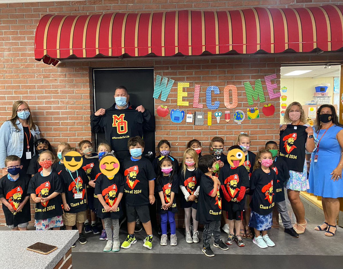 MrsDonovan5's tweet photo. Today we had an awesome visit from Dr.  Zywicki and Principal Kolenski- we loved showing off our Marauder shirts- class 34’ 🤩@MountOliveTSD @melandyk @JOlsyn1109 @ZywickiR https://t.co/MaYQq51PYJ