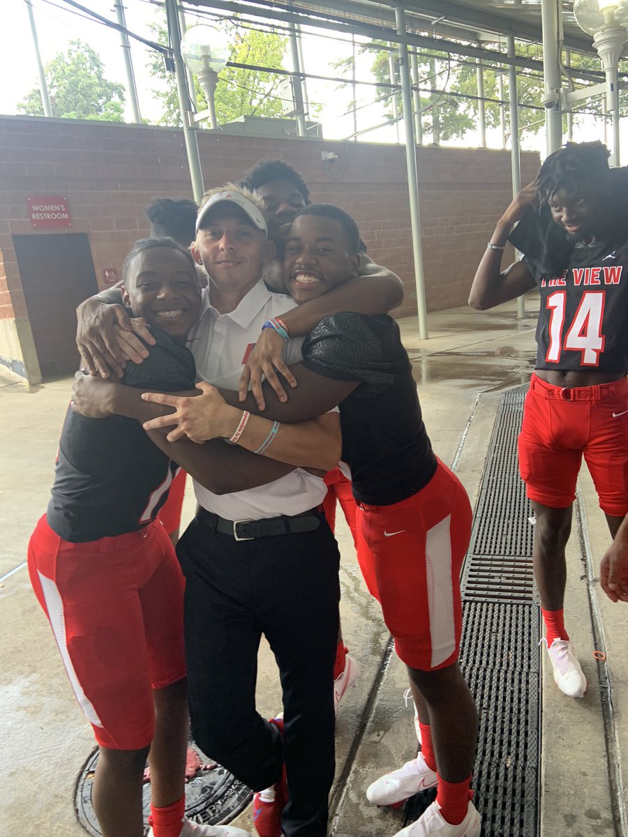 CoachBChilton's tweet photo. III5L Stupid dumb deep!! All Spring and Summer pushing each other for these next few months - 24 hours away!! #GoUpAndGetThat https://t.co/UHmsfwqm5z