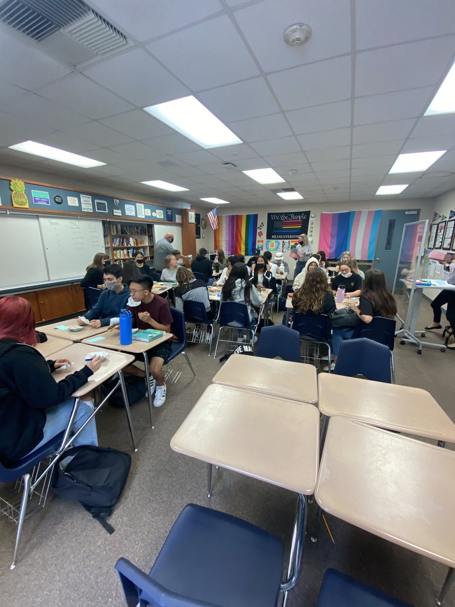 Jamie Santos tweet media