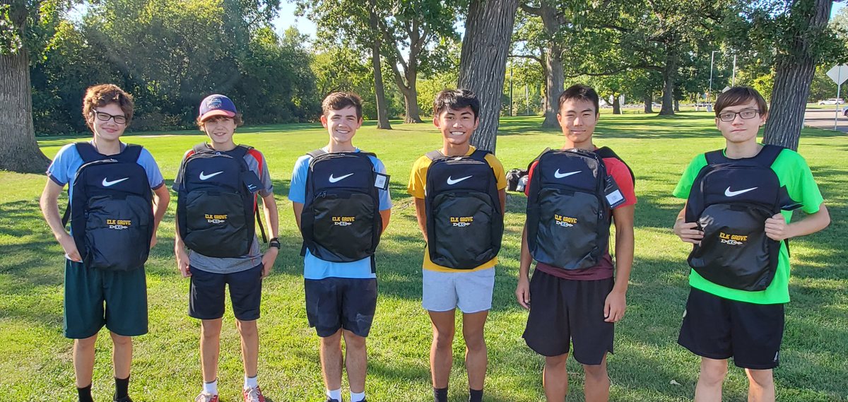 grenadierxc's tweet photo. Thank you to the @GRENS_Boosters for the Varsity team backpacks. Helps us look even more united at our invites. #thanksGAB https://t.co/wWuqs9Ii0O