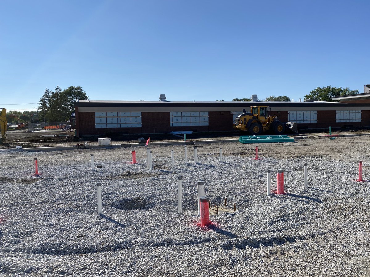 Sarah Share tweet media