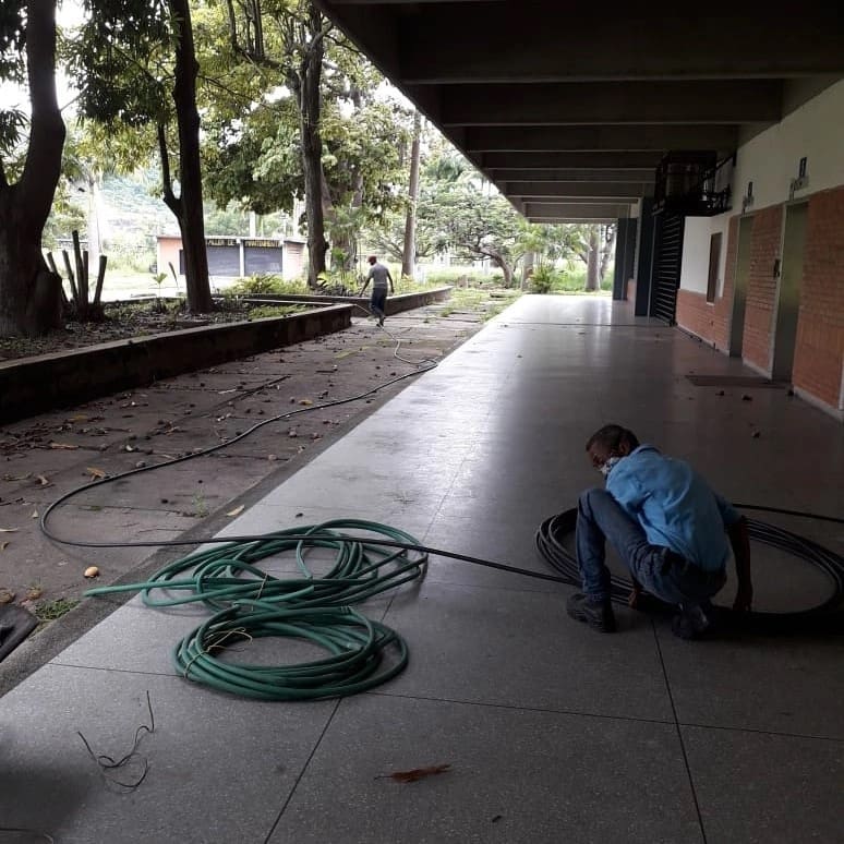 Seguiremos activos durante el desarrollo de este #PAPFACES2021 cuidando y dando un mejor rostro a nuestra #Universidad y  #FACESUC. 

Dr. Benito Hamidian 
Decano

#HaciaLaNuevaVisionDePaís 
#HaciaLaNuevaVisionDeUniversidad 
#HaciaLaNuevaVisionDeFacesUC