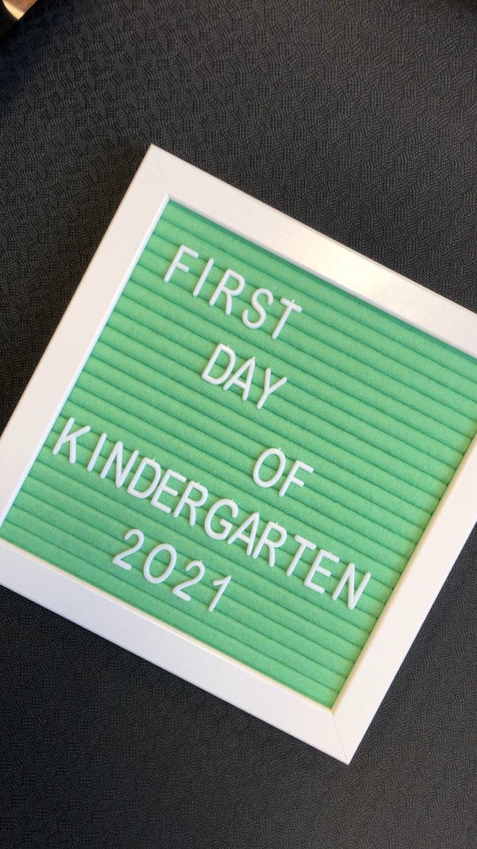 MissBotterill's tweet photo. We had the BEST day today! #EIPSLearns #Kindergarten @GlenAllanElem https://t.co/pKK6n5hlRk