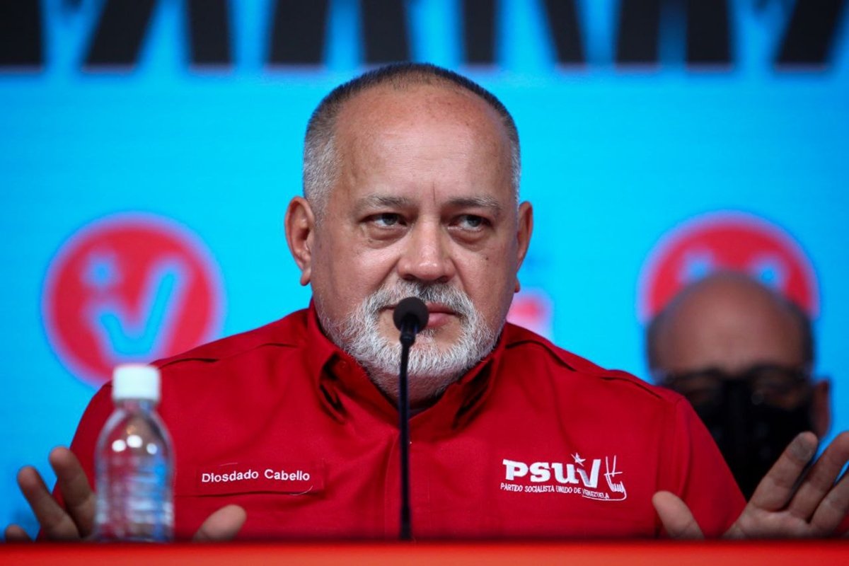 paula_capote's tweet photo. #VenezuelaProductiva #21nchavismounido @NicolasMaduro @vidabellav @gestionperfecta @dcabellor @BonosSocial @CarnetDLaPatria @ivssoficial @Mippcivzla @paula_capote @juancarlos05072 @humbert32125524 @norelisacosta3 @Luna30761107 @Roxi_Negra @Uvencio_1234 @avelinosalazar7 https://t.co/CLMNOqAbKC