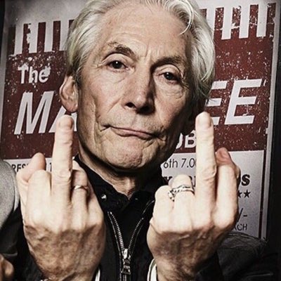 Brick 7 🟧💙☮️ tweet media