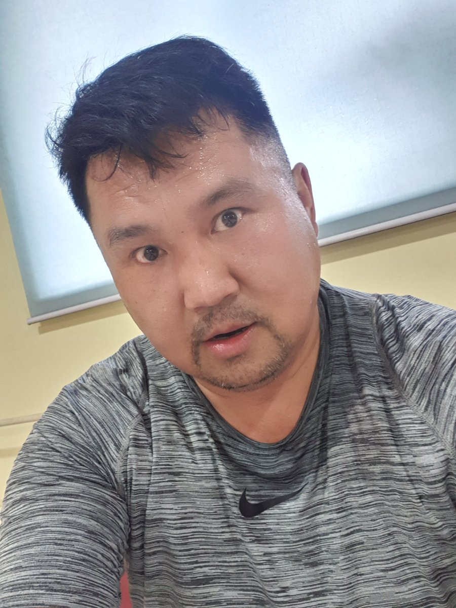 3 сарын хугацаанд гэдэсний тойрог 13 см ээр хасагдаж 108 кг аас 97 кг болсон байна....маш их нөөц боломж бидэнд байна шүү 70 аад оны залуусаа...😀😀😀