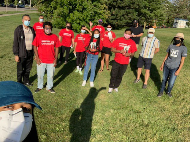 BardishKW's tweet photo. Had a great time knocking on doors in #KWawesome with our hardworking #TeamChagger volunteers at this evening’s canvass. Thank you, team! https://t.co/8IYPOp1FYA