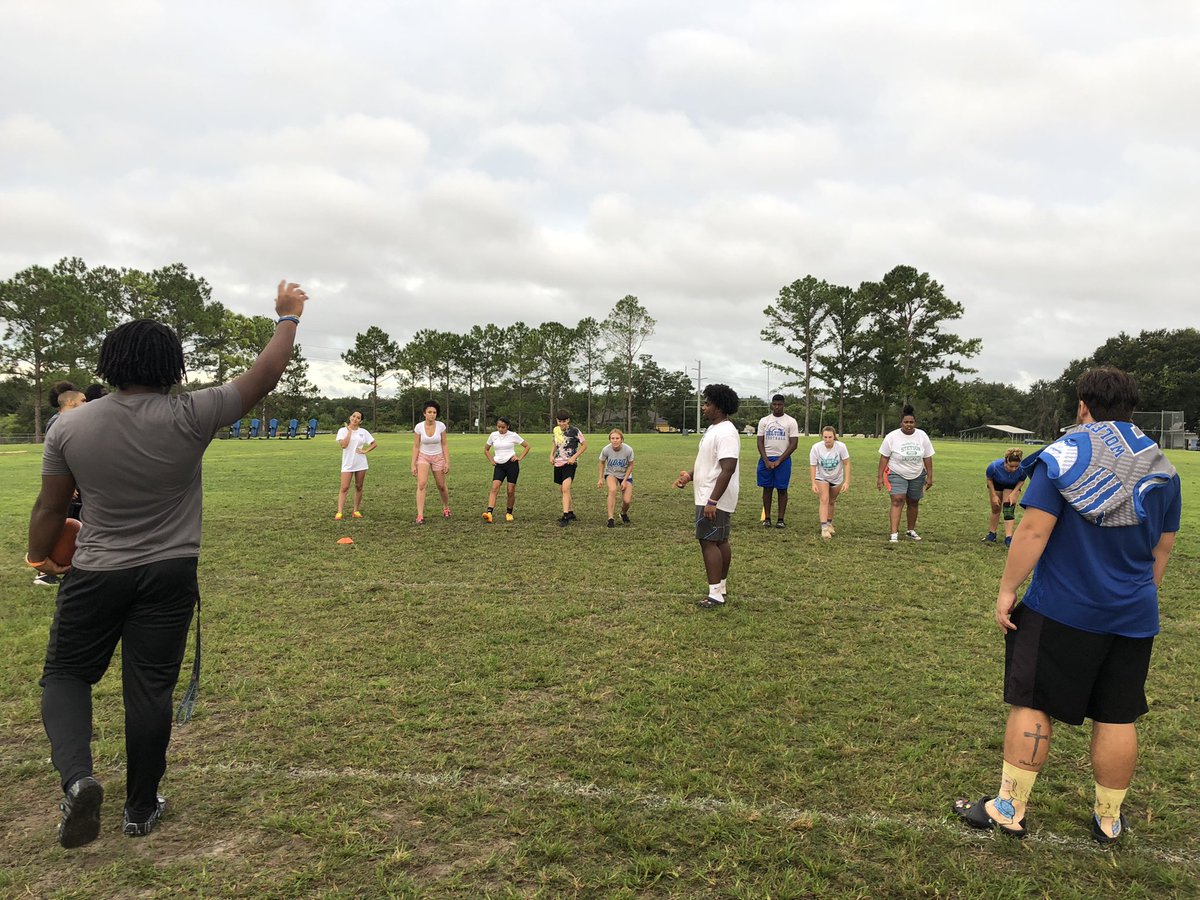 DHSWolves2022's tweet image. Great turnout for our FIRST powderpuff practice! Coaches were prepared and ladies were ready to learn!! This SENIOR class is super competitive!! LOVE IT! #HOCO @daly_kelley @DHSHappenings @MikeMicallef1 @52bmeadows @Coachsmothers16