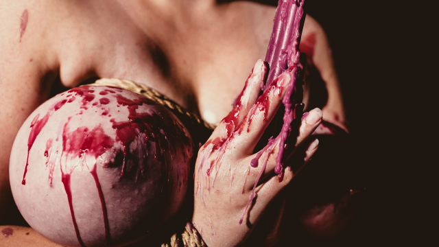 I just added a new video! "Shibari, wax play and forced orgasm - Nakita Fox and The Naked Lady" to @ap_clips<a href="/tag/apclips"class="tags"><span>#apclips</span></a>
