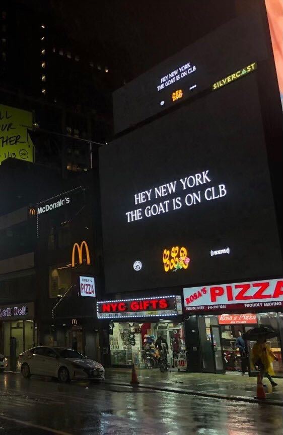 viewsfrance's tweet photo. Drake révèle les feats de "Certified Lover Boy" via des panneaux publicitaires 🦉

JAY-Z, Travis Scott, Young Thug, Future, 21 Savage, Lil Baby, Giveon ou encore Ty Dolla Sign seront présents. https://t.co/DaA6YXzYL3