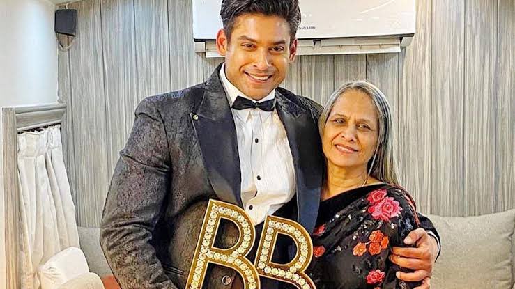 Deependarsing15's tweet photo. Shocked to hear about the sad demise of actor #SiddharthShukla due to massive heart attack. My heartfelt condolences to his family for this huge tragedy. RIP!
we all miss u herooooooo......
#SiddharthShukla 
#SidharthShukla https://t.co/64IawfqdwB