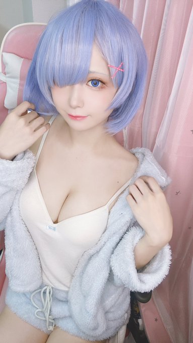 Twitterのコスプレ画像3