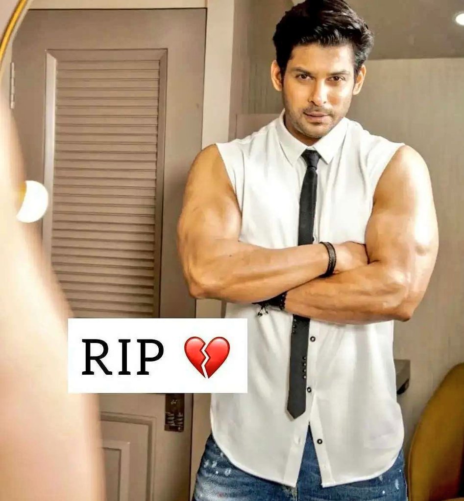 Tanyaa_TJ's tweet photo. Life is so UNPREDICTABLE 💔
Still can't believe
RIP 💐
#SidharthShukla https://t.co/fulwz1TIMz