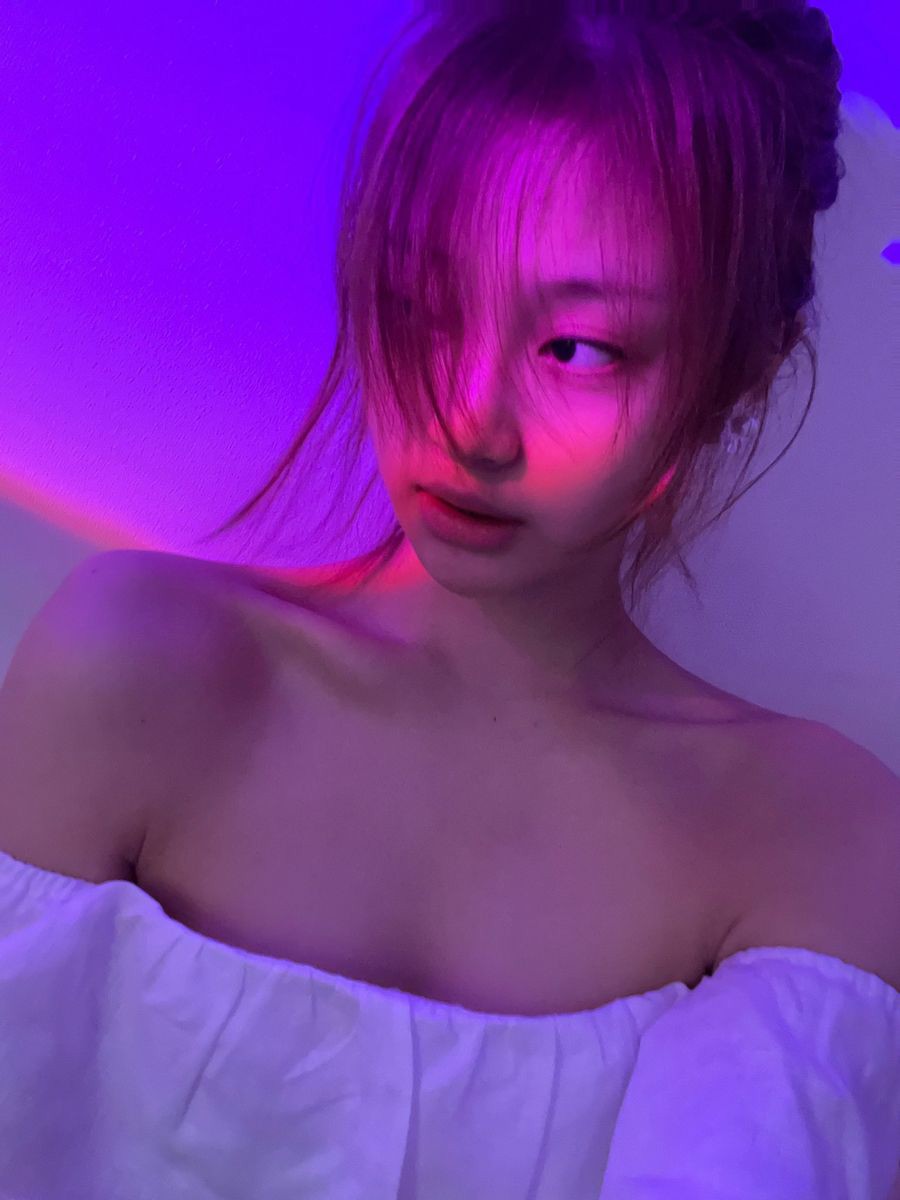𝐄𝐥𝐨𝐢𝐬𝐞 ; tweet media