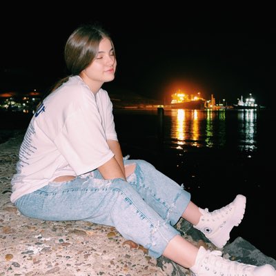 Sentao #NuevaFotoDePerfil https://t.co/PhvUfMQ9RU<a href="/tag/nuevafotodeperfil"class="tags">#NuevaFotoDePerfil</a>