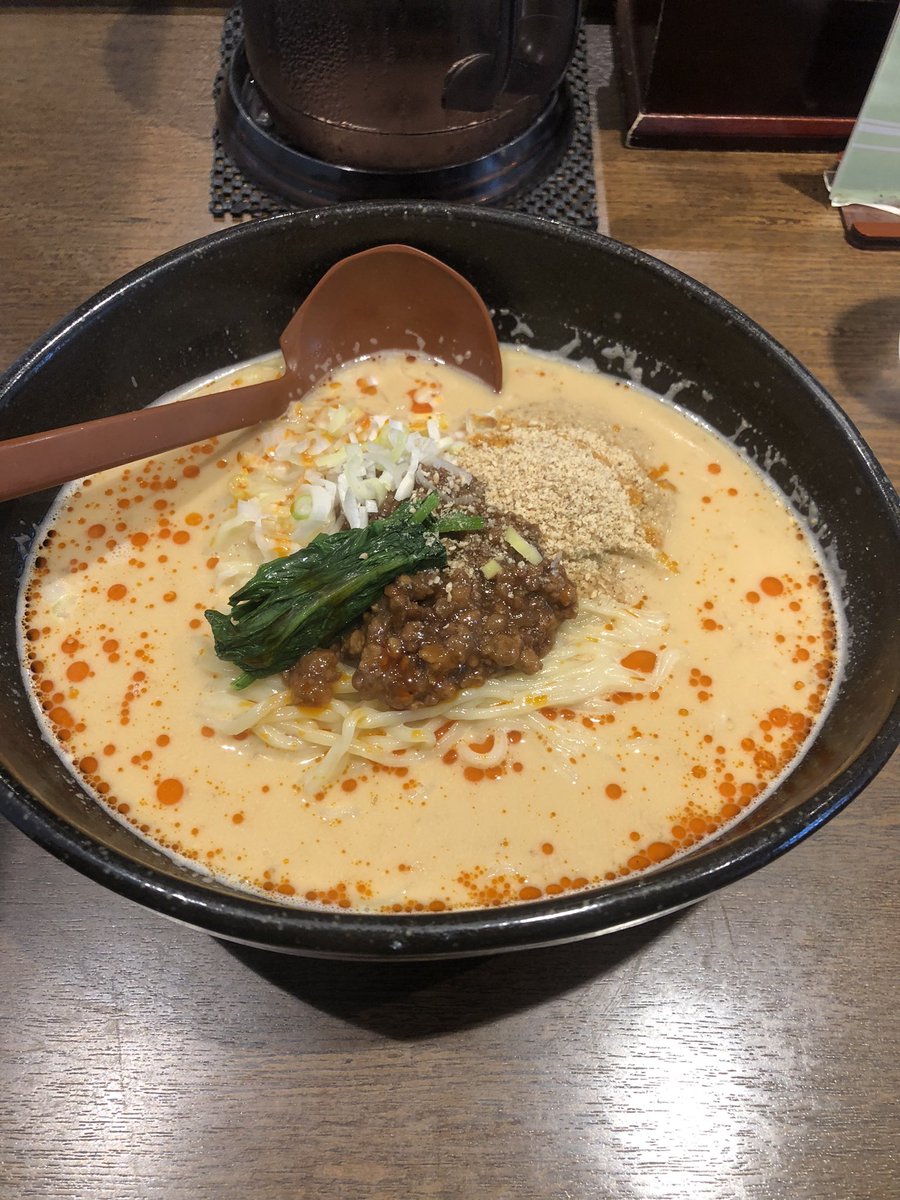 FROGCLOVER's tweet photo. 名駅　ラーメン申屋

極坦々麺🍜 https://t.co/75kKgwxZlm