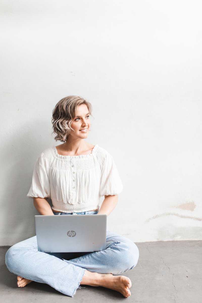 AboutSuccess121's tweet photo. Are #Failures &amp; Hurdles Stopping Your #Success? Lisanne Irks tells us how you can get around them. 
https://t.co/YdBcFlVGhK 
#goals #entrepreneurs https://t.co/60cPF5sMSn