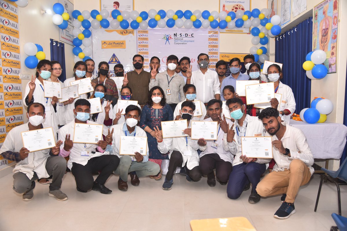 BABLEINDIA's tweet photo. @BABLEINDIA congratulates the youths for diligently completing a 3-month training program of Phlebotomy Technician under the @lalpathlabs program at Gorakhpur, Uttar Pradesh. Our proud team organized a Certificate Distribution Ceremony to felicitate the aspirants.
#skilledindia https://t.co/OOBwru0HUL