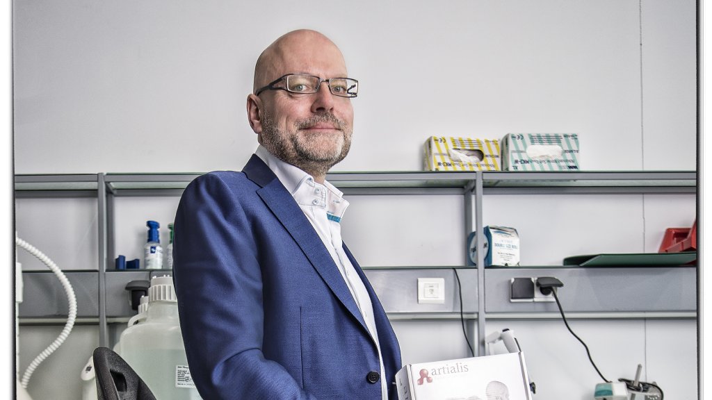lecho's tweet photo. Sortie de PRJ, la biotech liégeoise Artialis repart sur un nouveau modèle
▶https://t.co/6UX48MJjBq
✍️ Par @lofabri
#entreprises
@artialis_sa https://t.co/mhRnKYVj4c